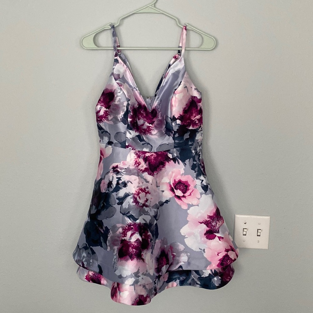 Xtraordinary Size 1 purple Homecoming dress